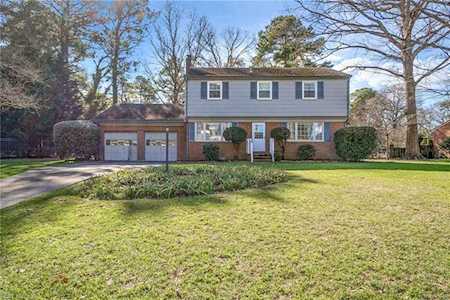 4413 Delray Dr Virginia Beach, VA 23455