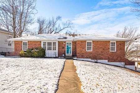 19 W 91st Terrace Kansas City, MO 64114