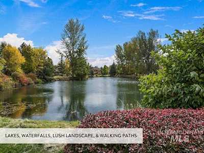 476 W Willow Trace Eagle, ID 83616