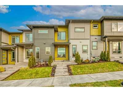 284 SW Lancaster CT Troutdale, OR 97060