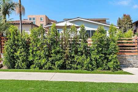 1820 Diamond St #A San Diego, CA 92109
