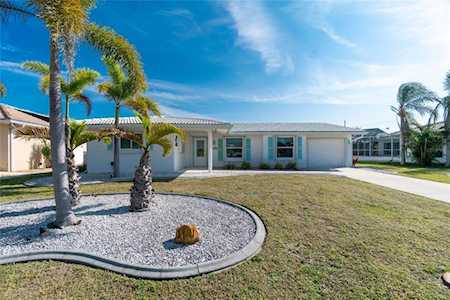 1088 Cimarron Dr Punta Gorda, FL 33950