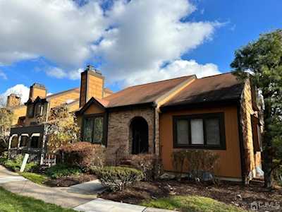 10 Riverbend Drive North Brunswick, NJ 08902