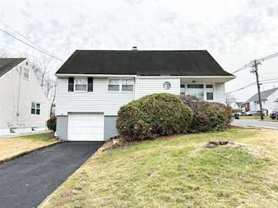 34 Wall Street Menlo Park Terrace, NJ 08840