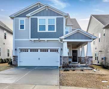 213 Sage Oak Lane Holly Springs, NC 27540