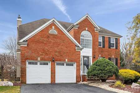 6 Crestwood Street Piscataway, NJ 08854