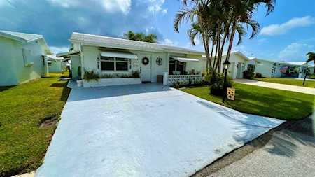 145 Ocean Court Boynton Beach, FL 33426