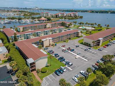719 Beach Street #2010 Daytona Beach, FL 32114