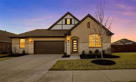 2617 Stone Mantle Lane Denton, TX 76201