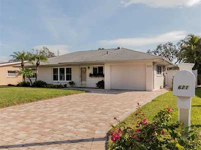 621 Armada Road N. Venice, FL 34285