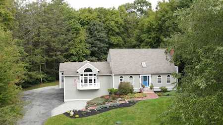 6 Scott Dr Charlton, MA 01507