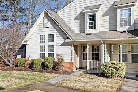 129 Buttonwood Ln Yorktown, VA 23693