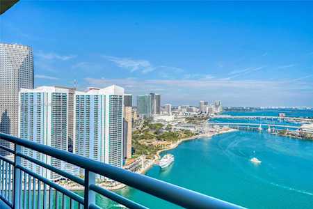 848 Brickell Key Dr #3902 Miami, FL 33131