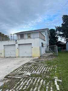 981 W 37th Street Riviera Beach, FL 33404