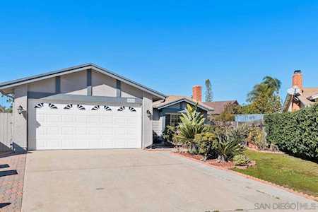 10208 Trails End Cir San Diego, CA 92126