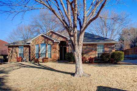 7507 Lake Park Court Arlington, TX 76016