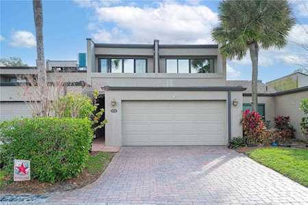 4514 Rolling Green Ln Tampa, FL 33618