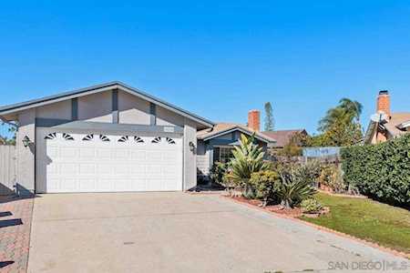 10208 Trails End Cir San Diego, CA 92126