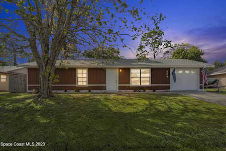 204 NW Treu Terrace Palm Bay, FL 32907