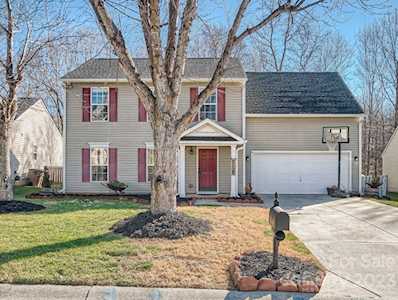 3001 Secret Garden Ct Indian Trail, NC 28079