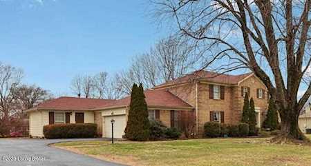 3612 Foxglove Ln Louisville, KY 40241