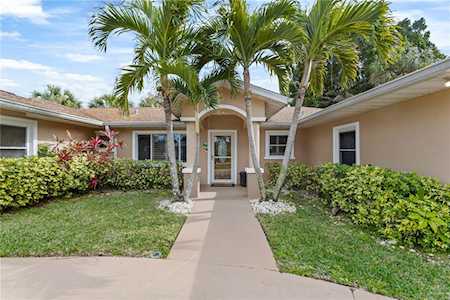 3844 Belle Vista Dr E St. Pete Beach, FL 33706