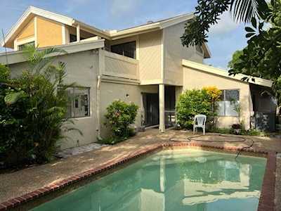 7516 E Sierra Drive Boca Raton, FL 33433