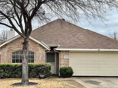 1252 Marchant Place Lewisville, TX 75067