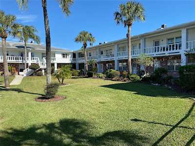 4742 Azalea Dr #207 New Port Richey, FL 34652