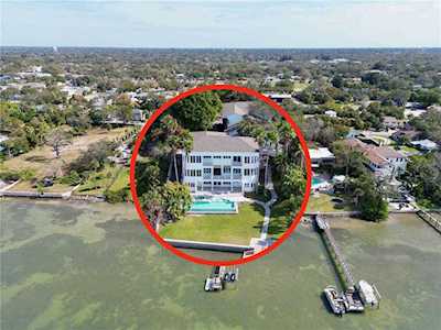 1100 N Osceola Ave Clearwater, FL 33755