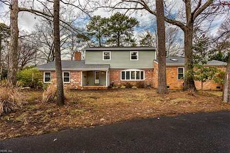 729 Wolfsnare Cres Virginia Beach, VA 23454