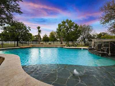 1325 Saddlebrook Court Bartonville, TX 76226