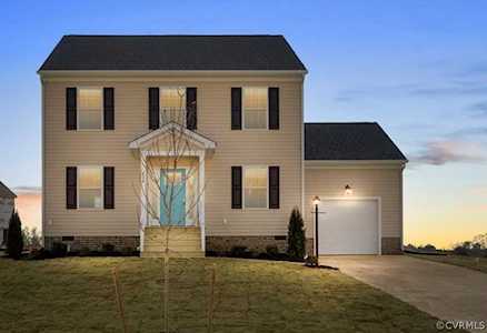 8483 Scouts Rd New Kent, VA 23141