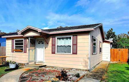 3963 52nd Ave N St. Petersburg, FL 33714