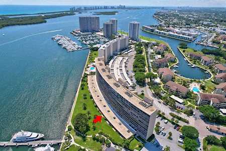 134 Lakeshore Drive #G23 North Palm Beach, FL 33408