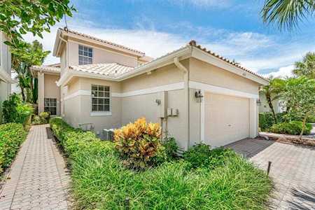 6686 NW 25th Terrace Boca Raton, FL 33496