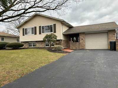 1154 Sunrise Ln Slatington, PA 18080