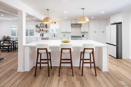 7069 Temple Terrace Street San Diego, CA 92119