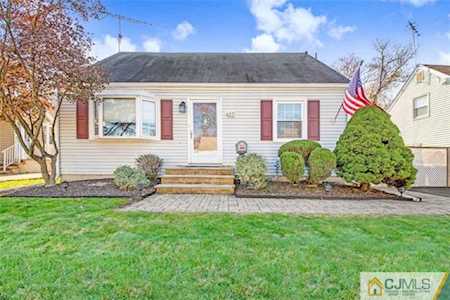 412 Edgeworth Street Middlesex, NJ 08846