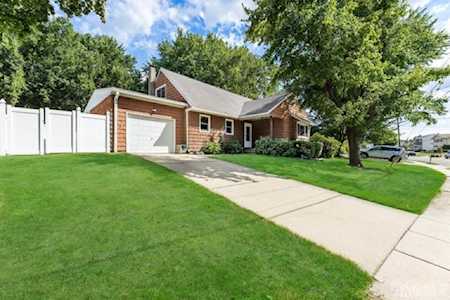 40 Wesleyan Drive Hamilton, NJ 08690