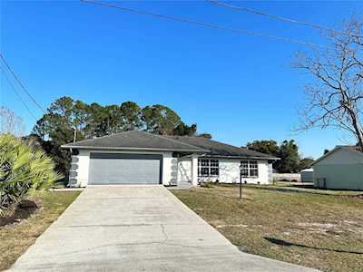 829 Goldcoast Dr Deltona, FL 32725