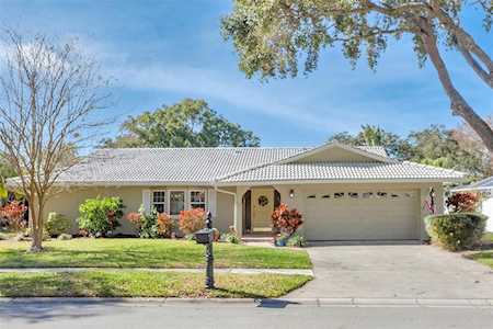20 Pelican PLACE Palm Harbor, FL 34683