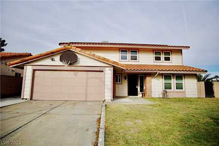 580 Chelsea Dr Henderson, NV 89014