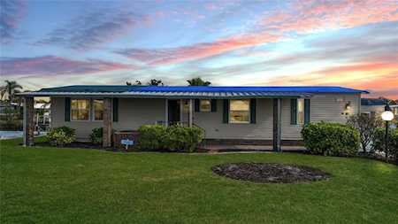 102 Lazy River Rd North Port, FL 34287