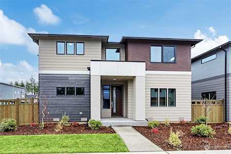 33484 Holly Ave SE Black Diamond, WA 98010