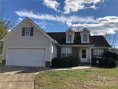 4510 Doves Nest Ct Matthews, NC 28105