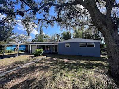 109 Mission Hills Ave Temple Terrace, FL 33617