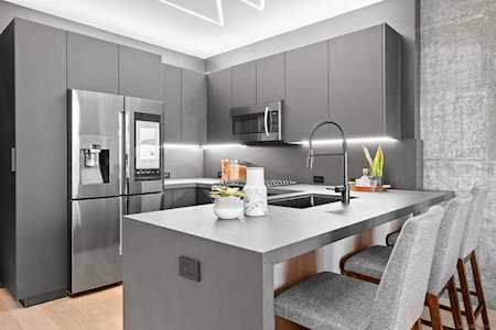 800 The Mark Ln #2002 San Diego, CA 92101