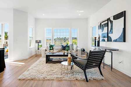 838 Ida Ave. Solana Beach, CA 92075