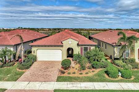 10330 Medjool Dr Venice, FL 34293